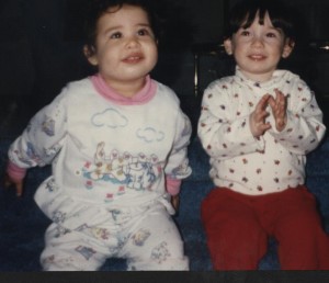 6B Arielle & Stephanie- 1995 (101)